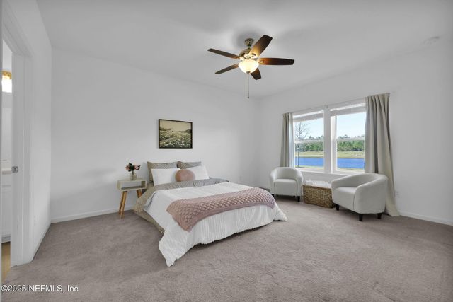 36 DOGLEG, St. Johns, FL 32259