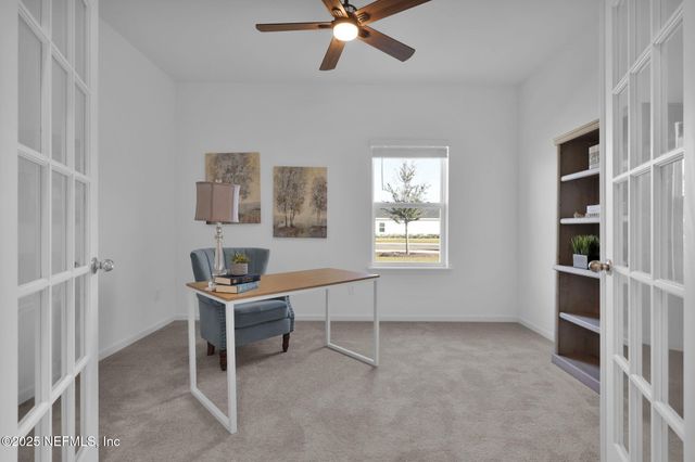 36 DOGLEG, St. Johns, FL 32259