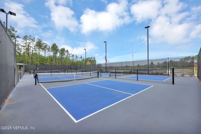 36 DOGLEG, St. Johns, FL 32259