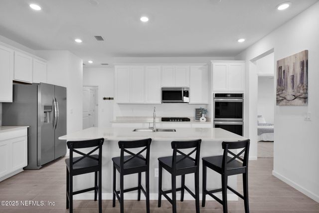 36 DOGLEG, St. Johns, FL 32259