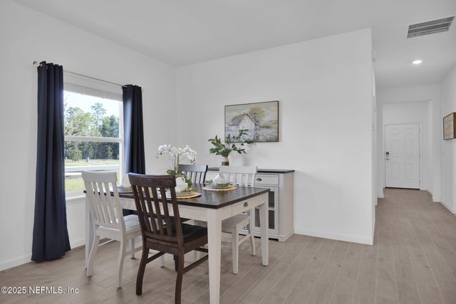 36 DOGLEG, St. Johns, FL 32259