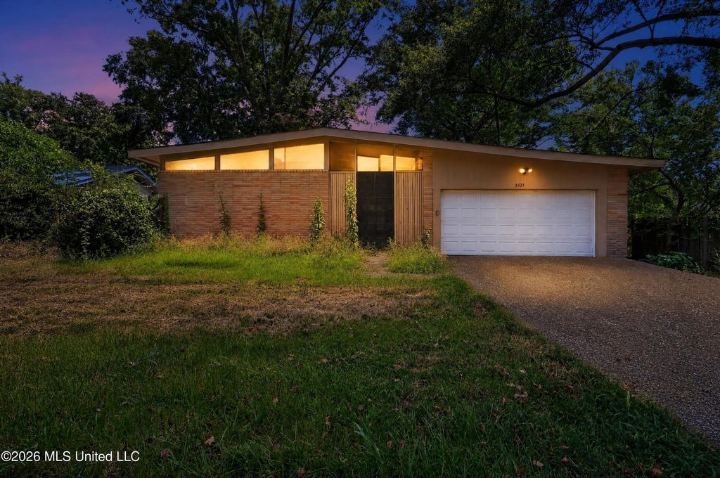 3571 Sykes Park Drive, Jackson, MS 39212