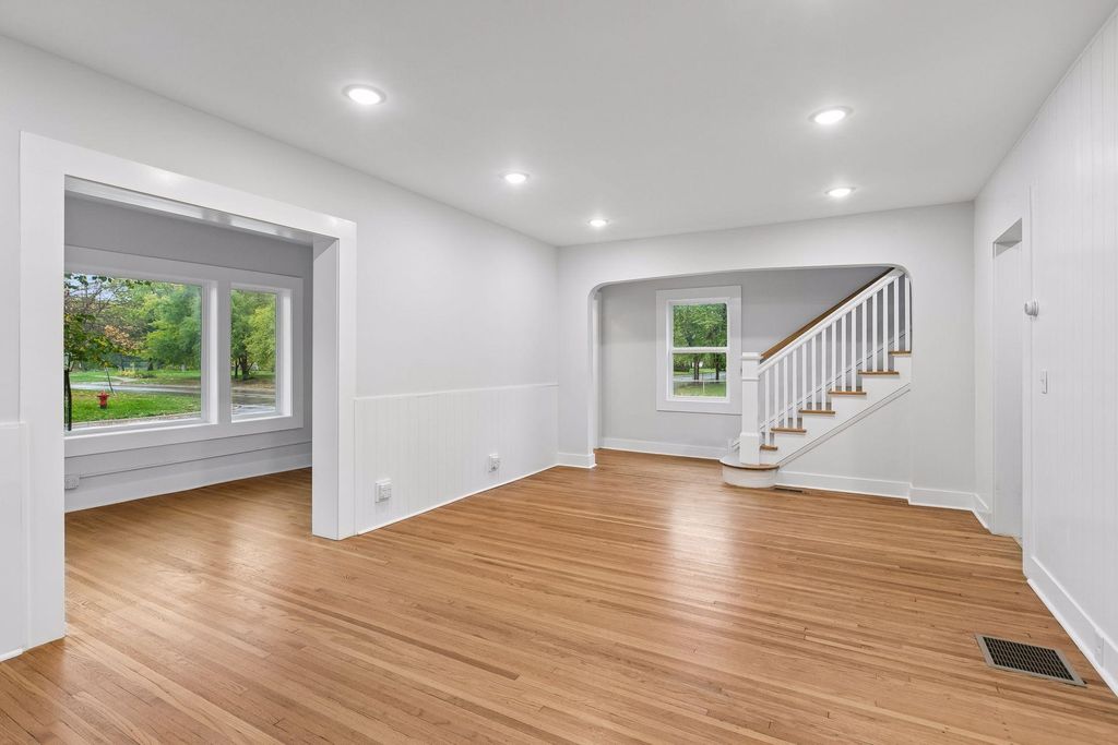 5452 Fremont Avenue N, Brooklyn Center, MN 55430 — photo 5