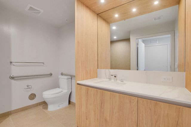601 N Miami Avenue 2107, Miami, FL 33316