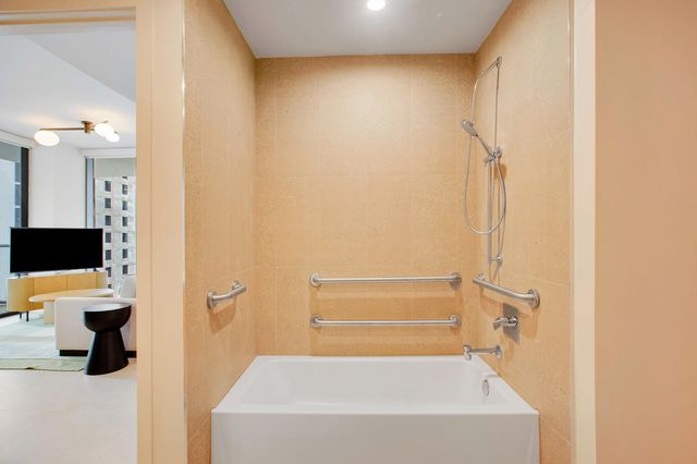 601 N Miami Avenue 2107, Miami, FL 33316