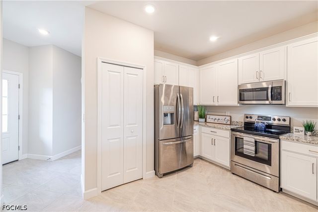 14031 Pine Lodge LN, Fort Myers, FL 33913