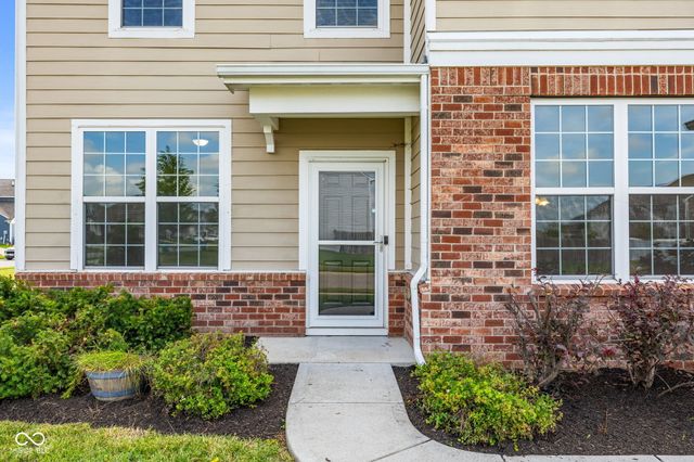 5563 Gateway East Drive, Whitestown, IN 46075