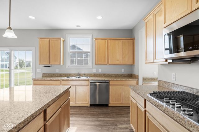 5563 Gateway East Drive, Whitestown, IN 46075
