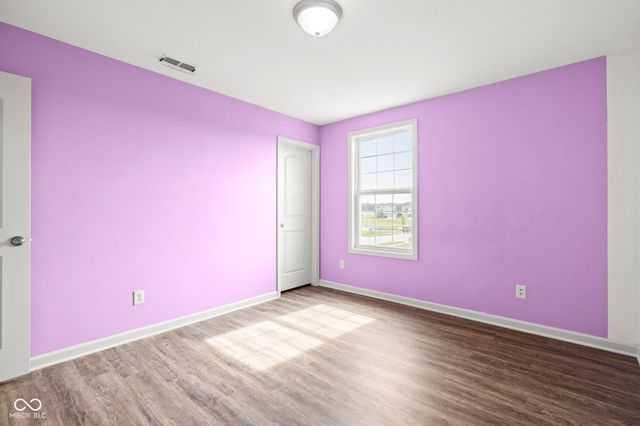 5563 Gateway East Drive, Whitestown, IN 46075