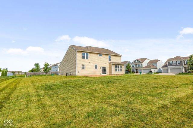 5563 Gateway East Drive, Whitestown, IN 46075