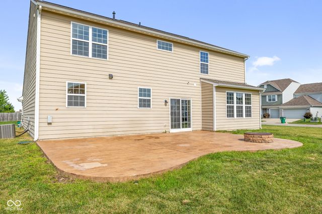 5563 Gateway East Drive, Whitestown, IN 46075