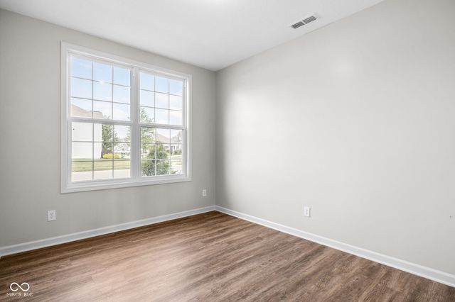 5563 Gateway East Drive, Whitestown, IN 46075