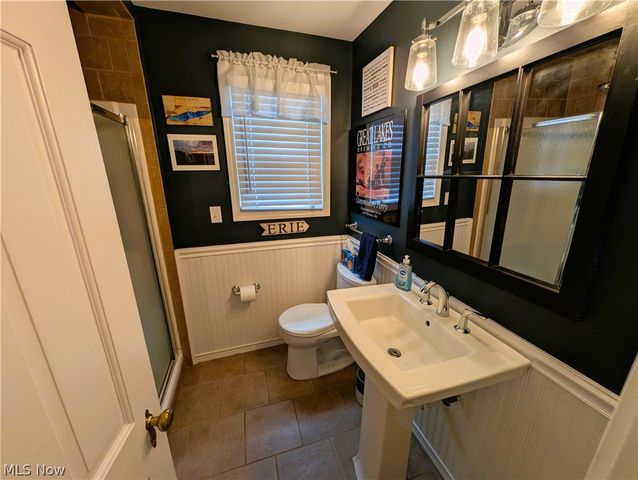 14434 Washington Boulevard, University Heights, OH 44118