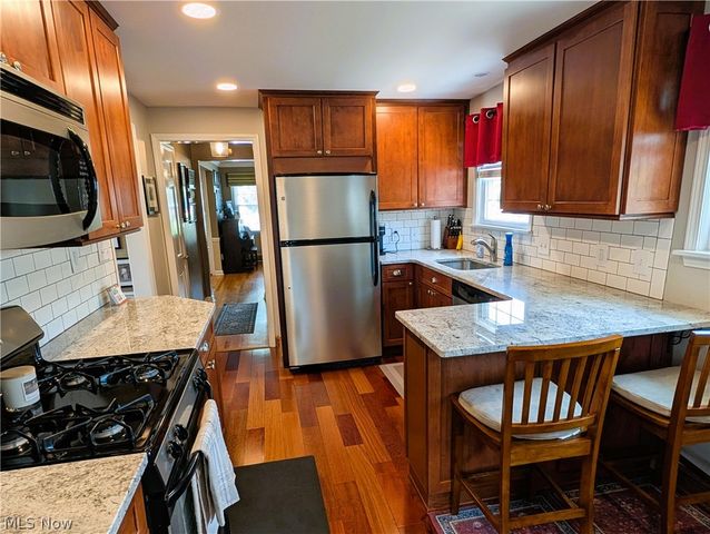 14434 Washington Boulevard, University Heights, OH 44118
