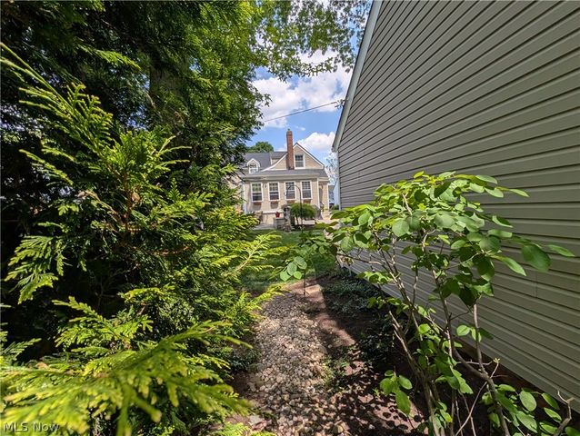 14434 Washington Boulevard, University Heights, OH 44118