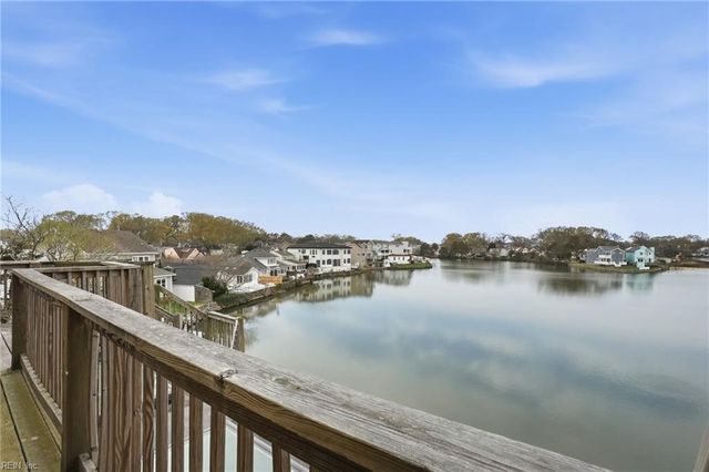 245 Lake DR, Virginia Beach, VA 23451