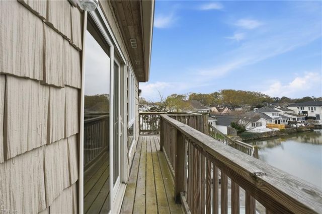 245 Lake DR, Virginia Beach, VA 23451