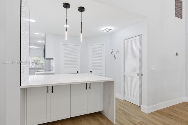 4690 S Fountains Drive S, Lake Worth, FL 33467
