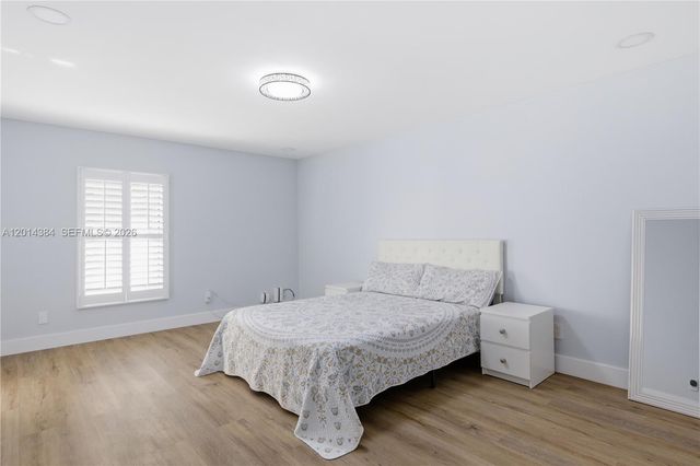 4690 S Fountains Drive S, Lake Worth, FL 33467