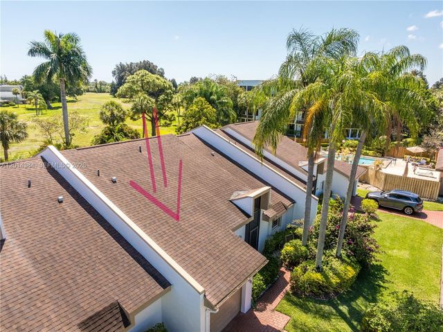 4690 S Fountains Drive S, Lake Worth, FL 33467