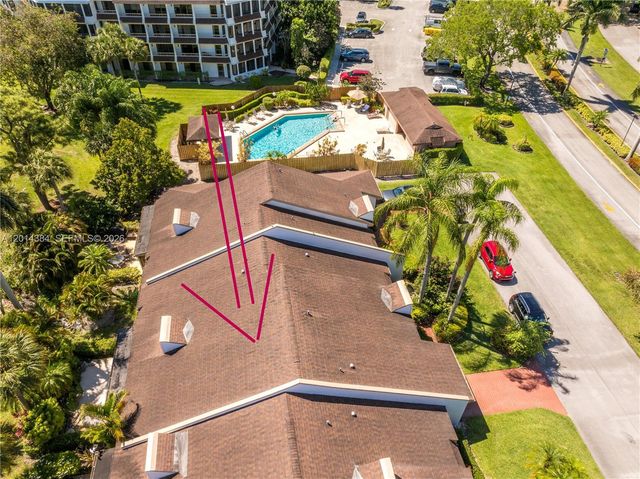 4690 S Fountains Drive S, Lake Worth, FL 33467