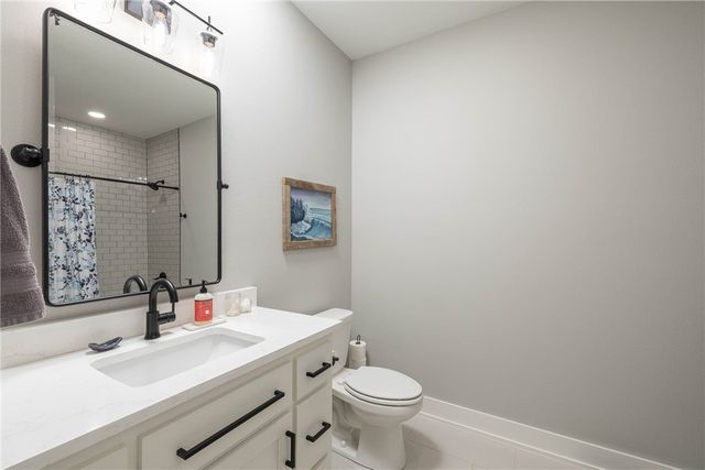 2762 Wilson Lane, Fayetteville, AR 72703
