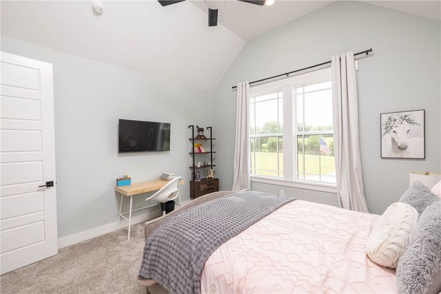 2762 Wilson Lane, Fayetteville, AR 72703