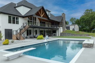 2762 Wilson Lane, Fayetteville, AR 72703