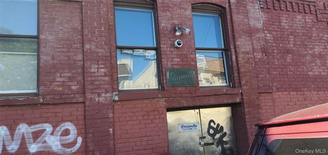 6638 Clinton Avenue, Maspeth, NY 11378