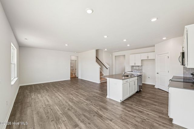 224 Rashford Way, Raeford, NC 28376