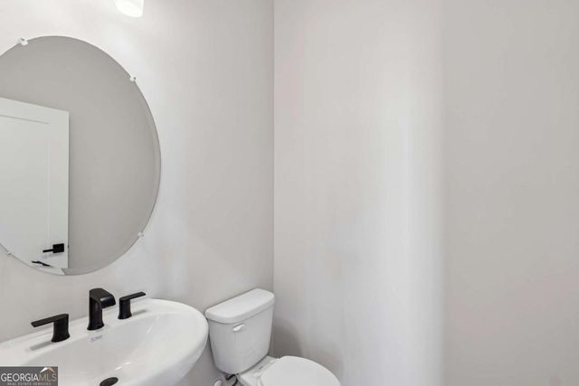 779 Auguste Avenue, Scottdale, GA 30079