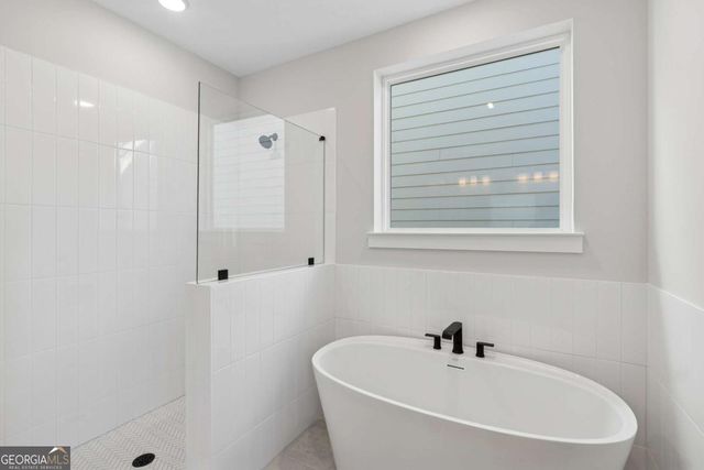 779 Auguste Avenue, Scottdale, GA 30079