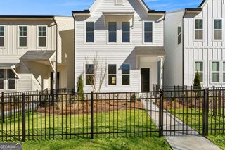 779 Auguste Avenue, Decatur, GA 30033