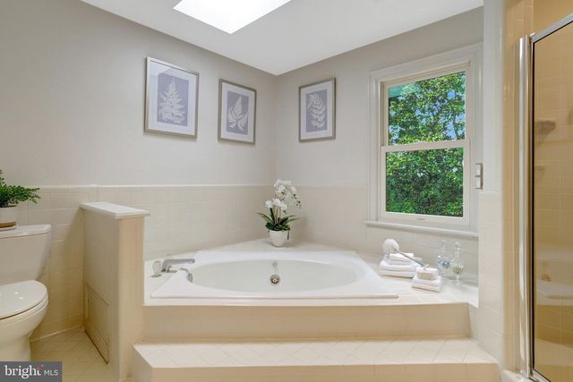3845 N TAZEWELL ST, Arlington, VA 22207