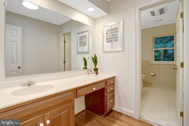 3845 N TAZEWELL ST, Arlington, VA 22207