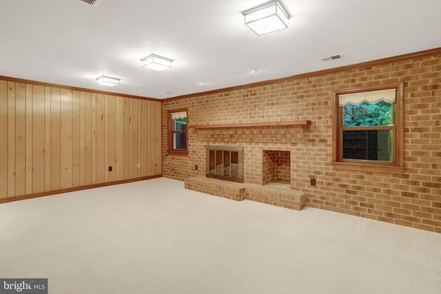 3845 N TAZEWELL ST, Arlington, VA 22207