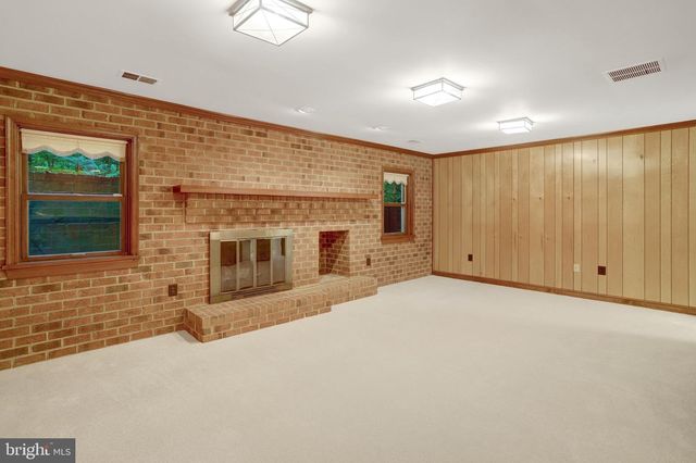 3845 N TAZEWELL ST, Arlington, VA 22207