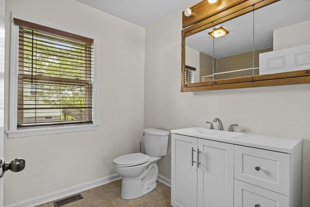 327 Smith Street, Midway, KY 40347