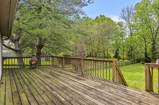 327 Smith Street, Midway, KY 40347