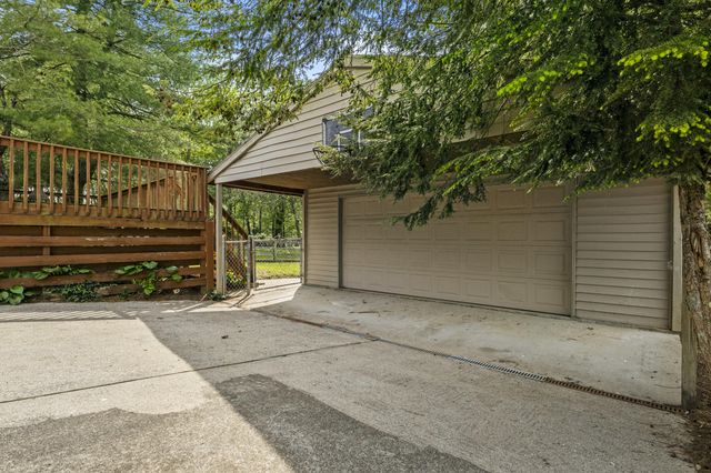 327 Smith Street, Midway, KY 40347