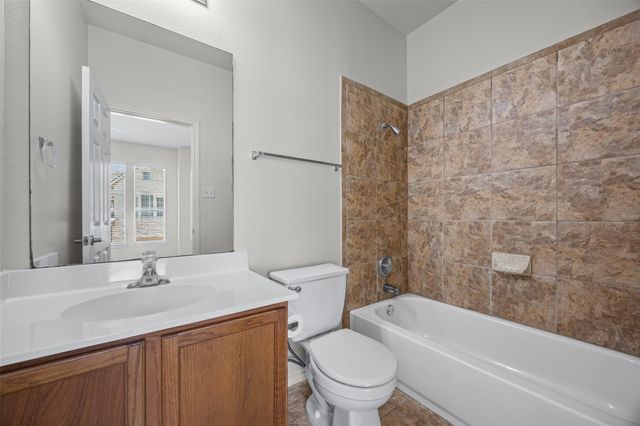 20911 Waterside DR 9, Lago Vista, TX 78645