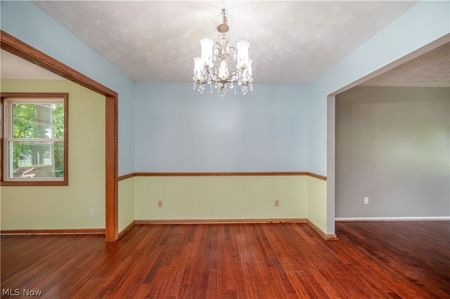 4851 Woodridge Drive, Youngstown, OH 44515