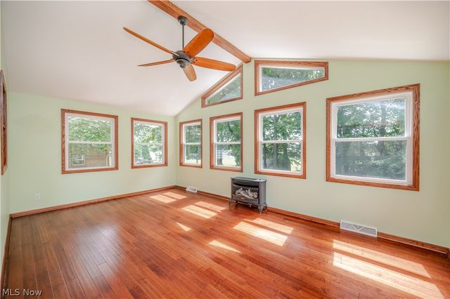 4851 Woodridge Drive, Youngstown, OH 44515