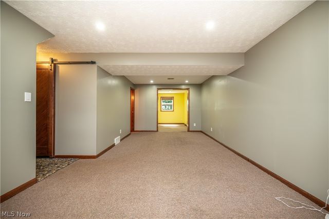 4851 Woodridge Drive, Youngstown, OH 44515