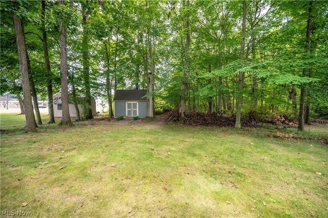 4851 Woodridge Drive, Youngstown, OH 44515