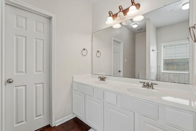 12819 Pecan Shores Drive, Houston, TX 77044