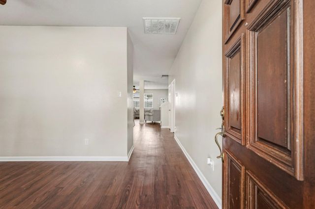 12819 Pecan Shores Drive, Houston, TX 77044