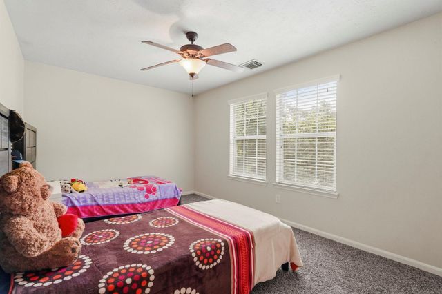 12819 Pecan Shores Drive, Houston, TX 77044