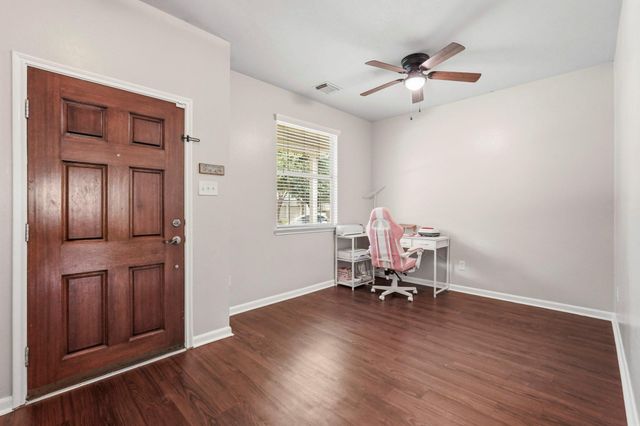 12819 Pecan Shores Drive, Houston, TX 77044
