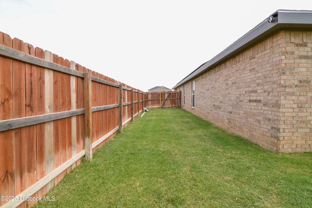 8805 17th Street, Lubbock, TX 79416